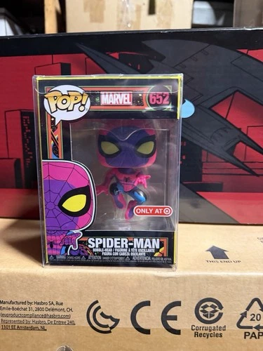 Funko Pop! Marvel #652 Spider-Man Black Light Target Exclusive (2020, Near Mint)