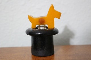 Vintage Butterscotch Bakelite Scottie on Black Top Hat Novelty Perfume Bottle