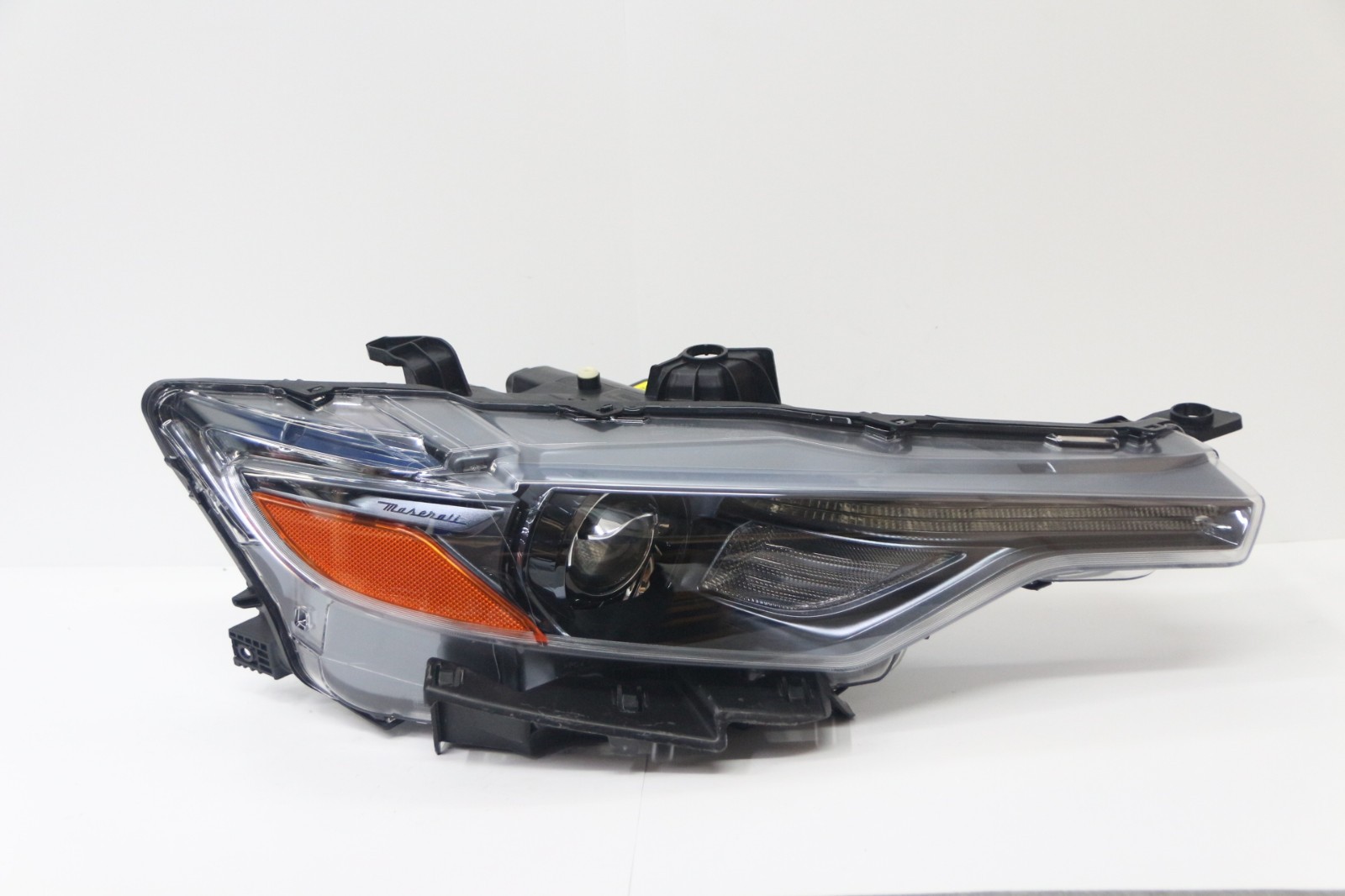 ✅ 2017-2020 Maserati Levante Right RH Headlight OEM Non AFS 2 Module Original