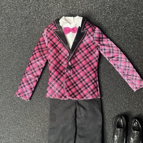 Barbie Ken Doll 2011 Pink Black Plaid Tuxedo Jacket Suit Shoes Wedding Outfit - Picture 4 of 7