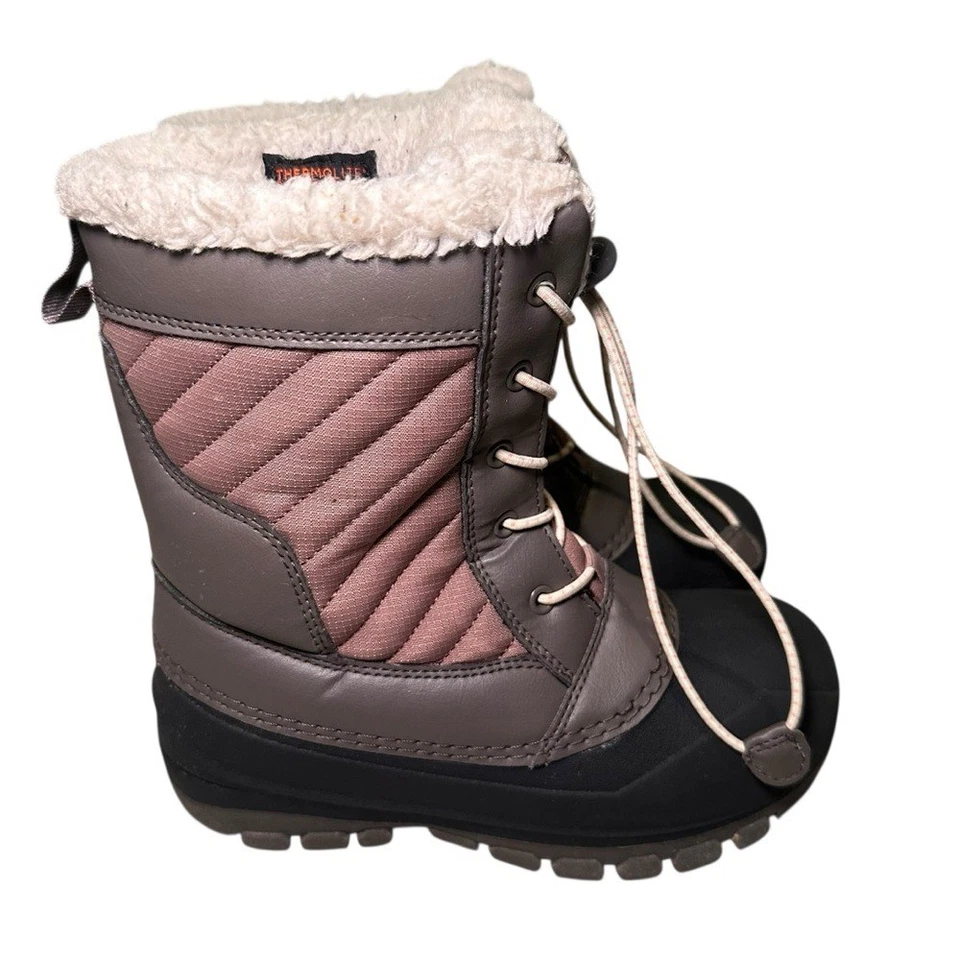 Botas de nieve All in Motion Thermolite para niños gris rosa imitación piel talla 1 Foto 3 de 4