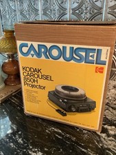 Antique Kodak Carousel 850H Slide Projector with Original Box And Remote