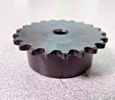 TSUBAKI Plain Bore Roller Chain Sprocket, For Chain Size: 25, 21 Teeth K 
