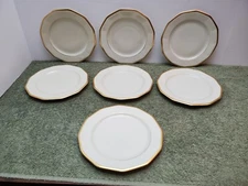 7 Black Knight Hammersmith Ivory 6.5" Plates 