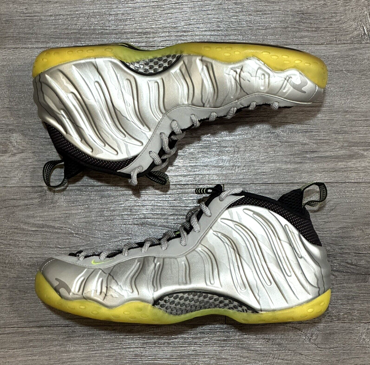 RARE Nike Air Foamposite One Premium Metallic Camo Green Mens Shoes Size 11