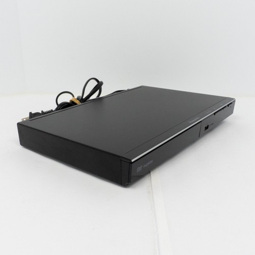 Panasonic DVD-S700 Progressive Scan 1080p Up-Conversion DVD Player No Remote - Picture 6 of 17