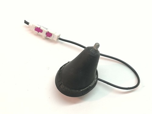 VW Golf 5  -  Antenne Dachantenne Antennenfuss  6Q0035576A  (08)