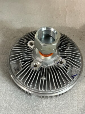 2020-2024 GMC Sierra Chevy Silverado HD 6.6L GAS Fan Clutch