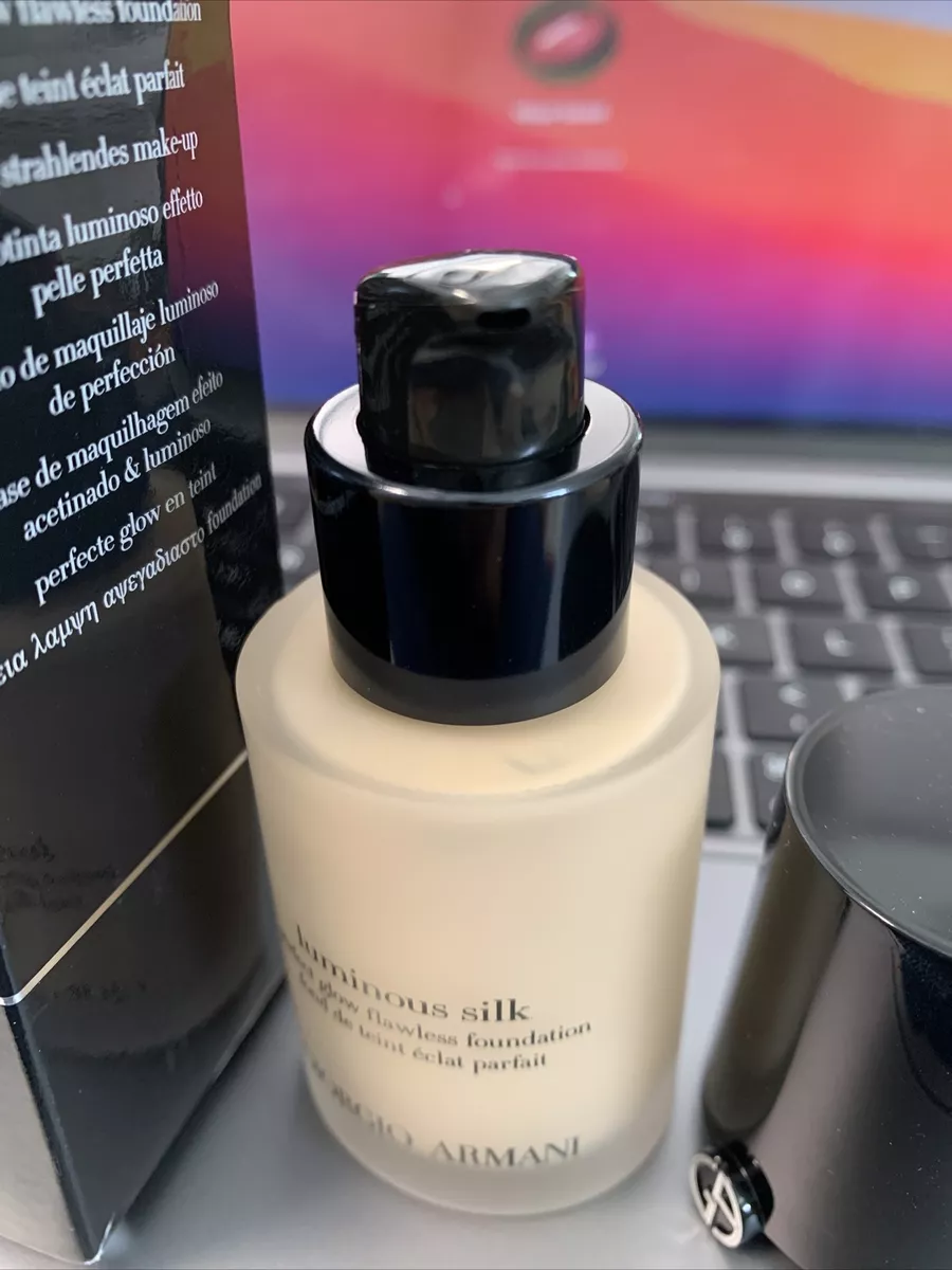 Giorgio armani luminous top silk foundation 3