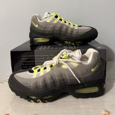 Nike Air Max 95 OG Big Bubble Neon Men  s Low Top Sneaker HM4740-001