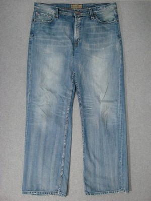 UE03419 **BKE (THE BUCKLE)** MARSHALL STRAIGHT LEG JEANS 34R (msr 38''x34'')