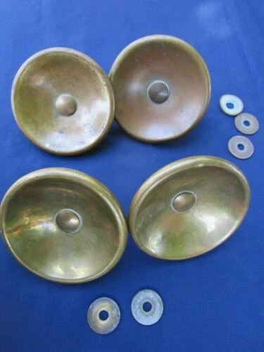 Portes anciennes et serrurerie poignées