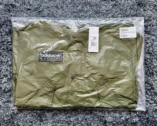 Adidas SPZL Halewood Parka Jacke Pine Green - Large - Brandneu ✅ - Schneller Versand ✅