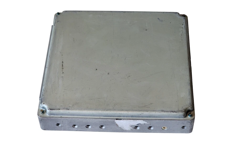 Unidad de control del motor Nissan Máxima Infiniti I35 2002-2003 3,5 L ECU # A56-U84 E44 Foto 4 de 4