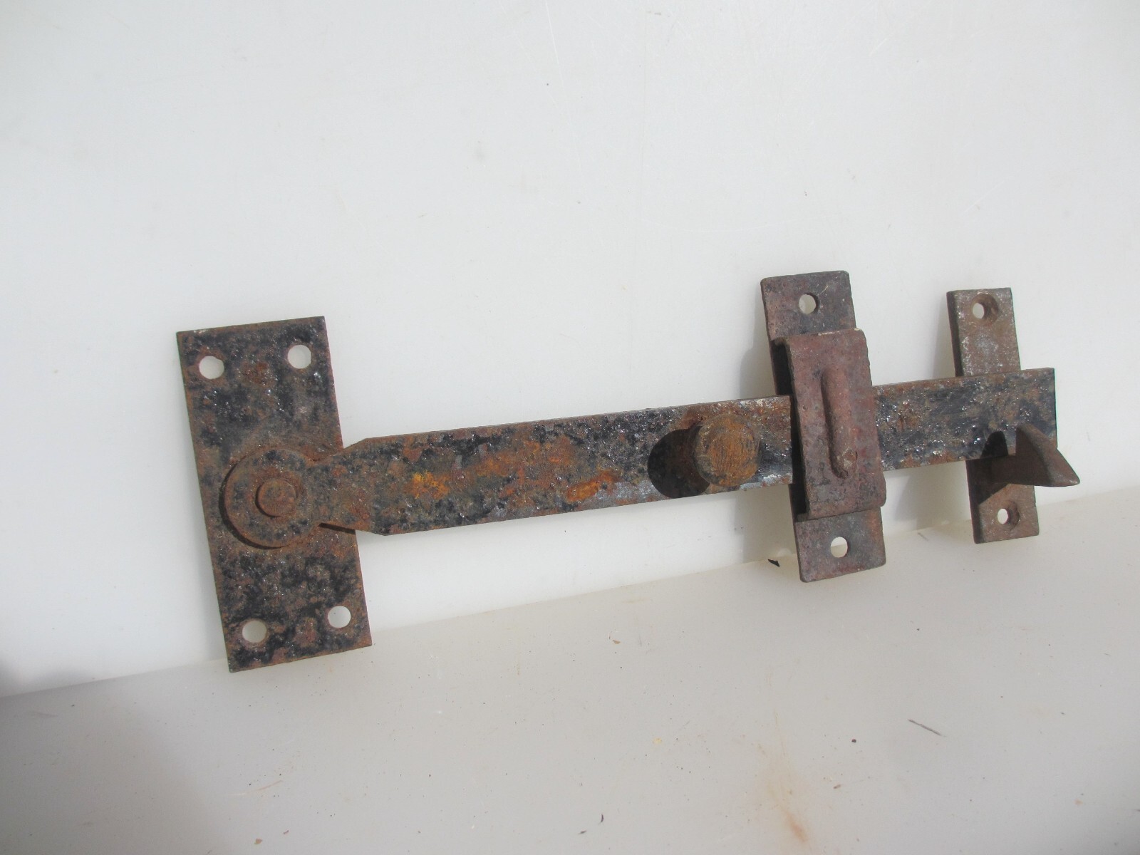 Antique Iron Door Latch Lock Catch Old Gate WC Barn Keep Vintage 9"W