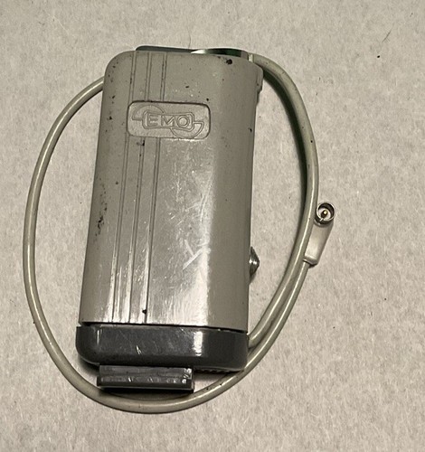 Vintage Emo Wetzlar Compact Flash Bulb Attachment Made In Germany - - Picture 3 of 8