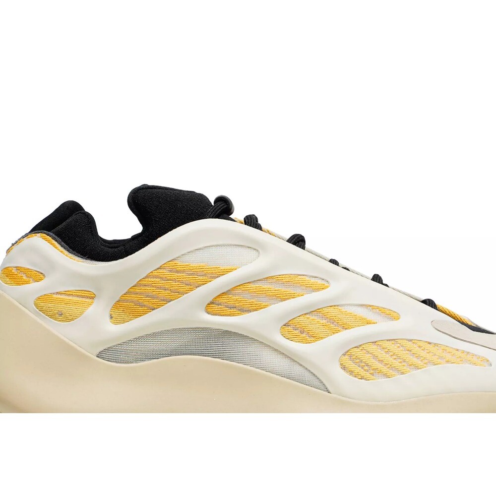 【7月末】adidas yeezy 700v3 \"Mono Safflower\" Adidas Yeezy YEEZY 700 V3 