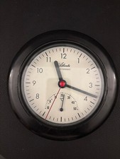 Wanduhr von Atlanta, wasserabweisend, mit Temperaturanzeige