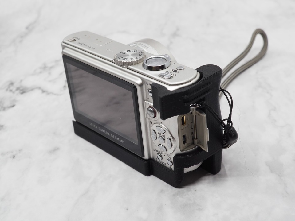Leica D-Lux 1 2 3 4 5 6 7 8 109 Camera Grip with Integral Thumb Grip ...