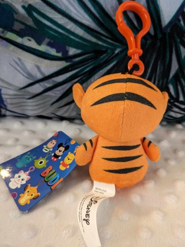 Disney Buddies Winnie The Pooh Tigger Soft Toy Keyring Pram Charm Bag Clip - Picture 2 of 2