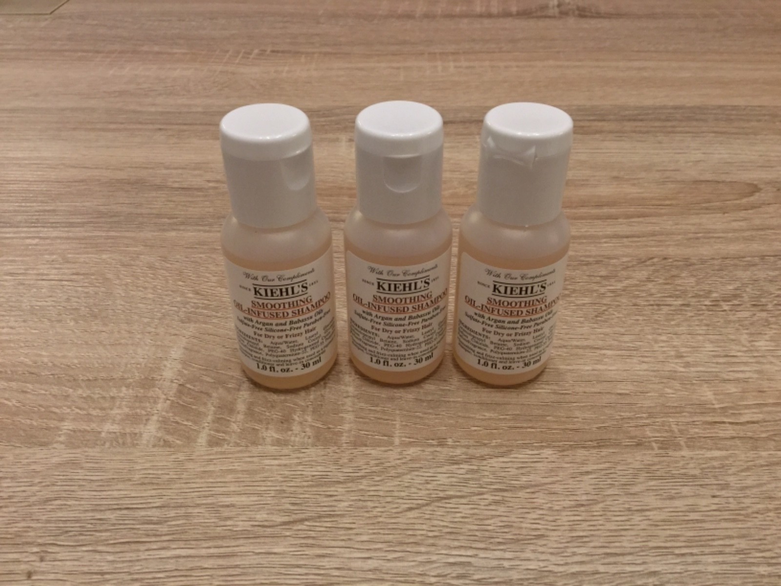 Kiehl’s 3 x 30ml Smoothing Oil Infused Shampoo For Dry Or Frizzy Hair. Argan Oil