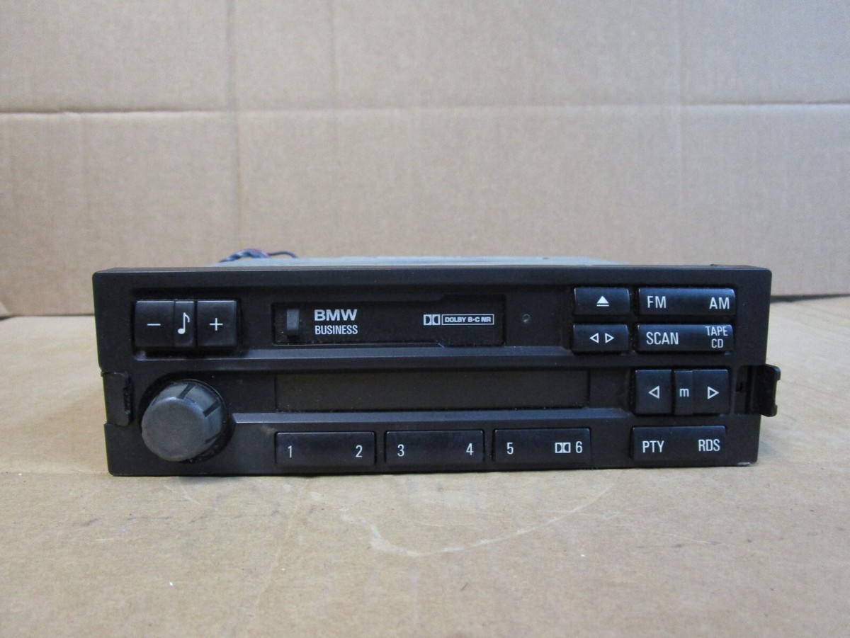  Z3 純正CDチェンジャー 92-99 BMW Z3 Radio Stereo Cassette Player Receiver Audio AM FM
