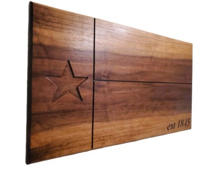 Armoire à Armes De Poing Dissimulée – Drapeau TX, Serrure RFID, Finition érable