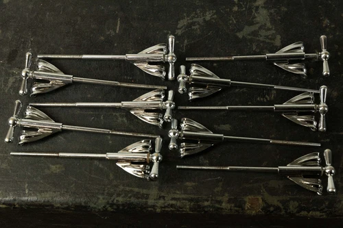 Ludwig Bow Tie Club Date Claws and T-Handles (10)