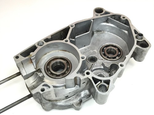 00 Yamaha PW 80 PW80 OEM Engine Left Crank Case Half Bottom End