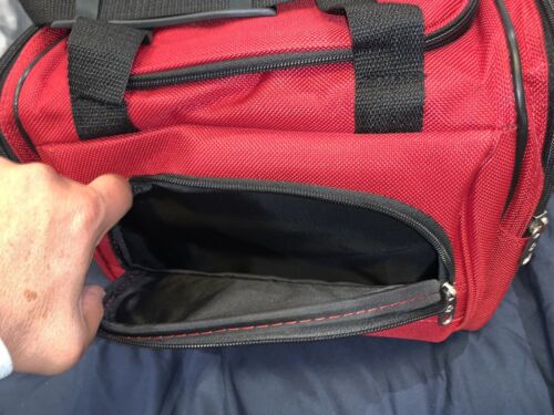 New Red Samsonite 1910 Over The Shoulder Or Hand Luggage Travel Bag w/ Strap NWT - Picture 3 of 17