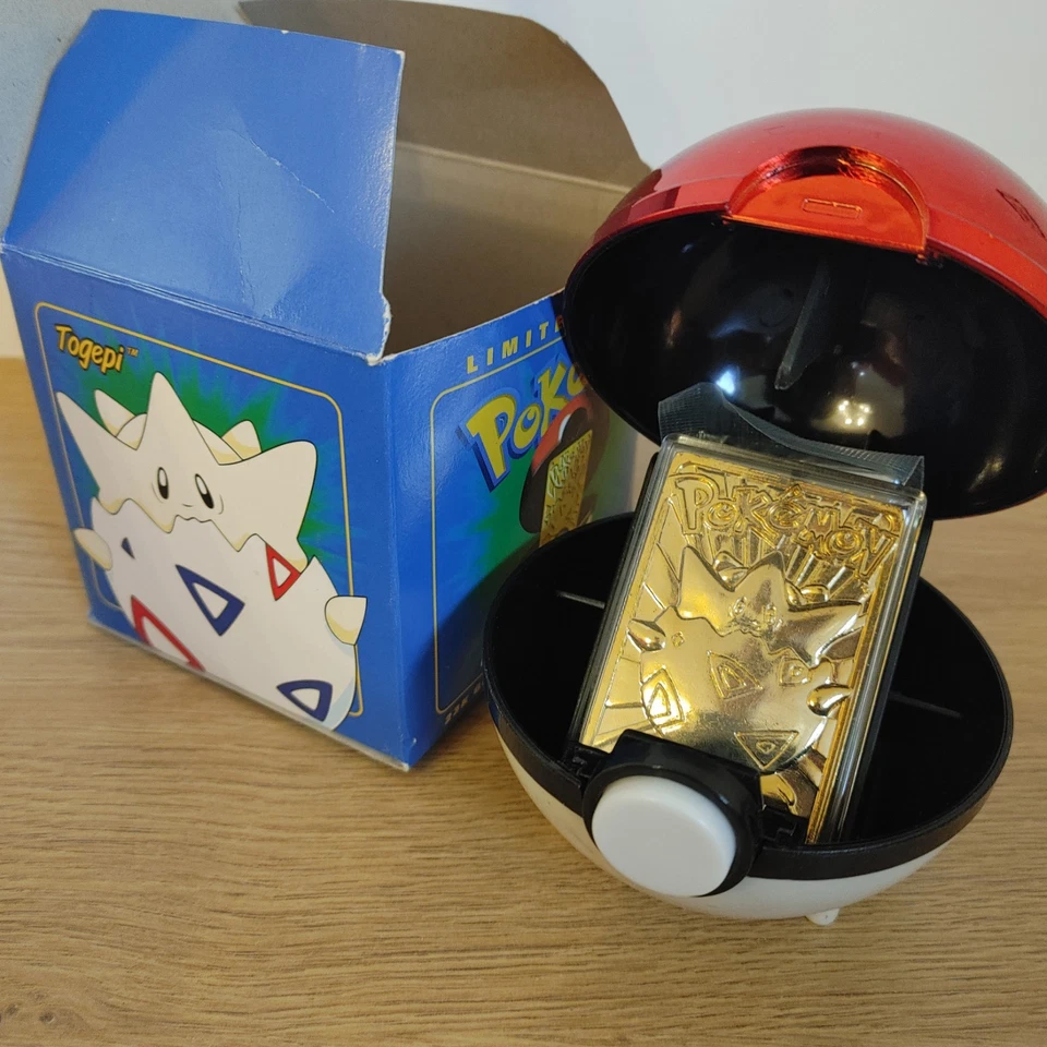 1999 Vintage Pokémon Burger King 23k Gold Card Set 5/6 Charizard Mewtwo Pikachu - Image 2 of 4