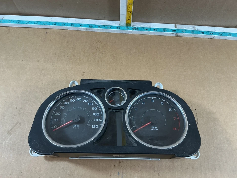 2005 - 2006 雪佛兰钴测速器仪表组未知里程 — 第 2/4 张图片