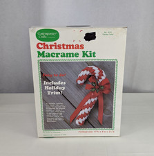 VTG Contemporary Crafts Christmas Macrame Kit Candy Cane No. 8112 Fiber Crafts