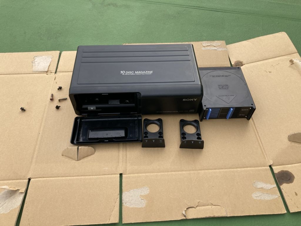 Sony CDX-A55 10 Disc CD Changer Vintage Car Audio System 90s JDM