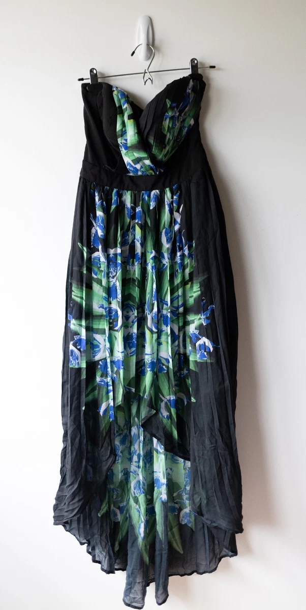 green emerald velvet dress Rosetta Maxi Dress main image 0