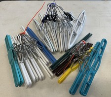 Vintage Lot Of 22 Tamor  Other Brands Plastic Pants Skirts Clamp Hangers Color