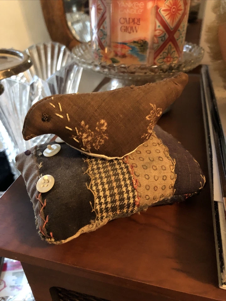 Primitive Handmade Bird Pincushion Signed By Artist - Image 2 of 4