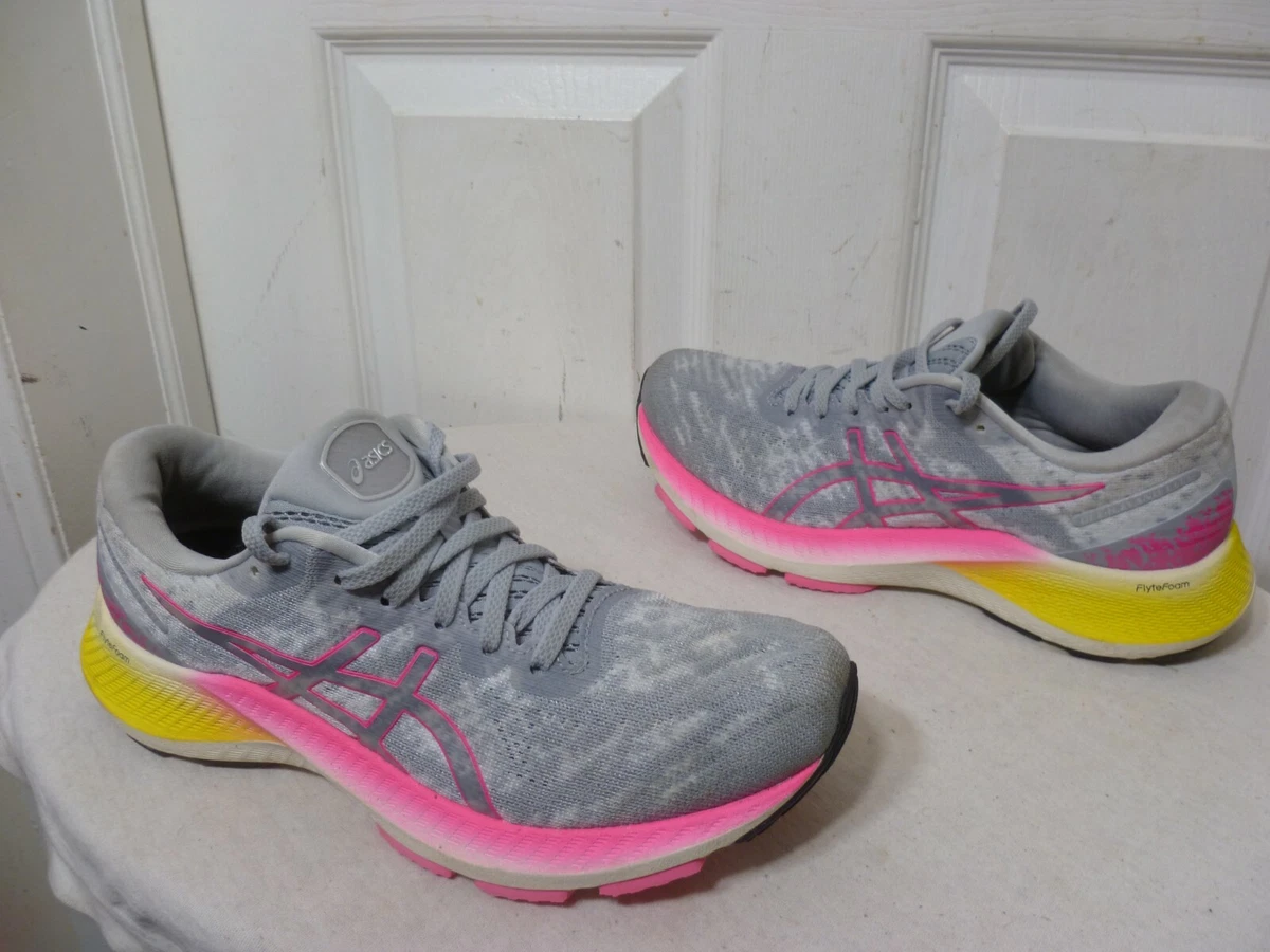 Asics lightest sale running shoes