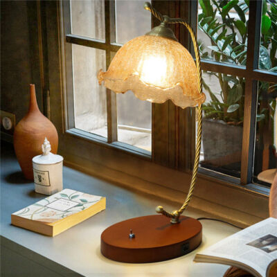 Classic Elegant Glass Flower Bedside Table Lamp Desktop Lights USB Charging Port