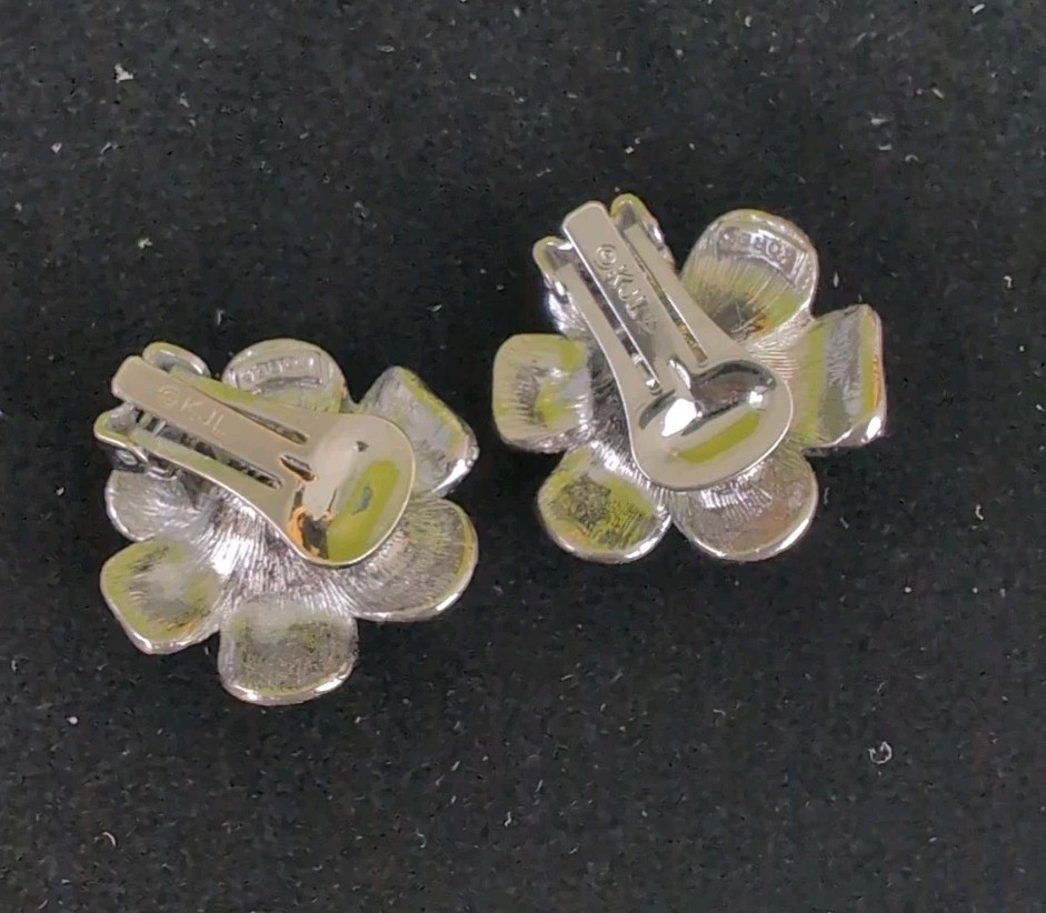 Vtg KJL Flower Clip-on Earrings Kenneth Jay Lane … - image 3