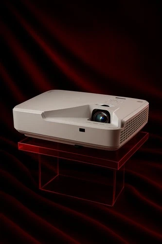 RICHOH PJ WXL4541 Short Throw Laser Projector. In Original Box. Tested And Works