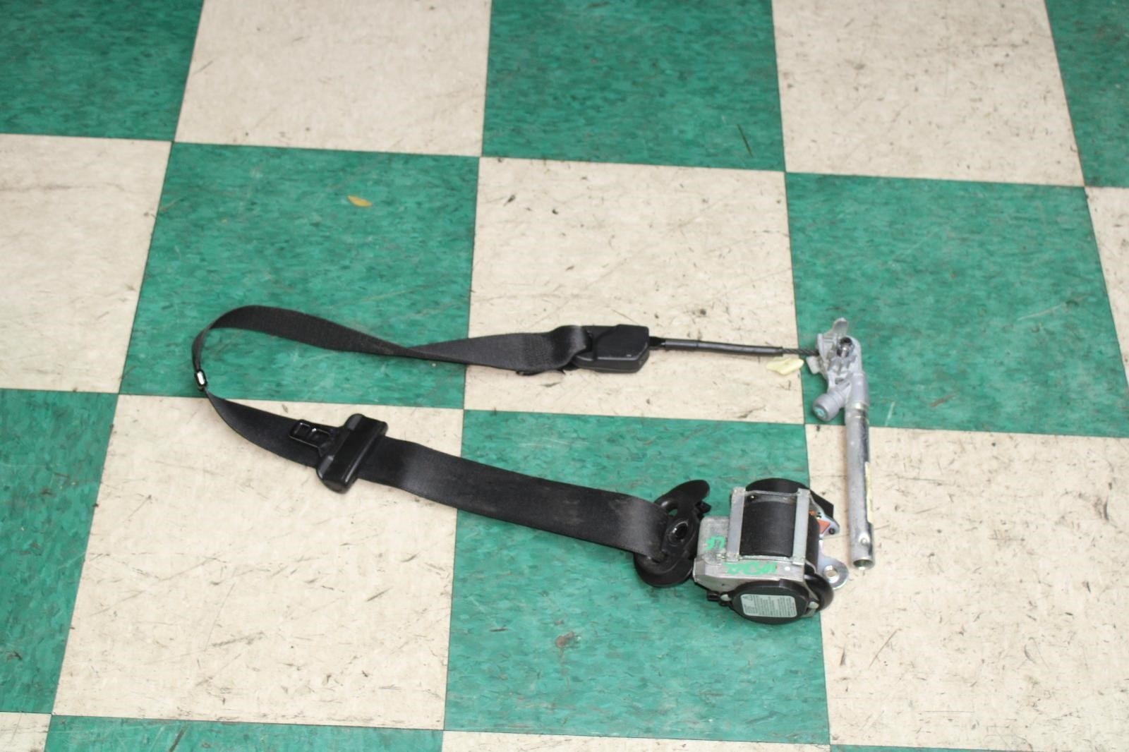 14-17 Ghibli Black Front Driver Side Left LH LF Seat Belt Restraint OEM Factory