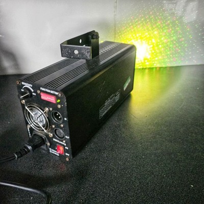 FX Lab G018eD Beugungslaser 100mV rot 50mV grün Disco Lichter - funktionstüchtig