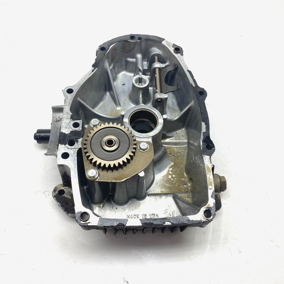 15×6J+53 Husqvarna YTH1848XP Kawasaki FH531V-AS06 Crankcase Cover 490156253