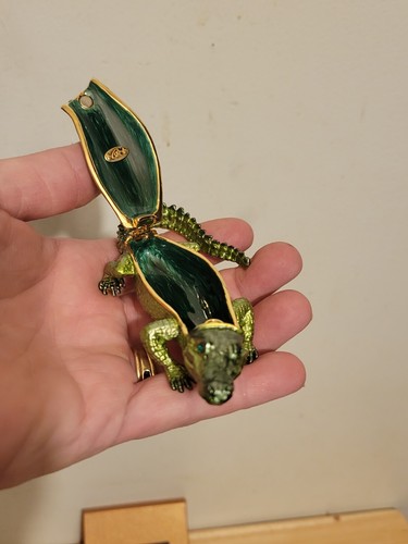 Vintage Marsachii Alligator Jeweled Hinged Trinket Box.Mint in Box - Picture 7 of 20