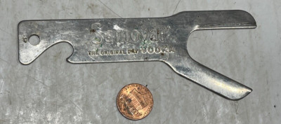 Can & Bottle Opener Samover  Genuine Dry Vodka Vintage