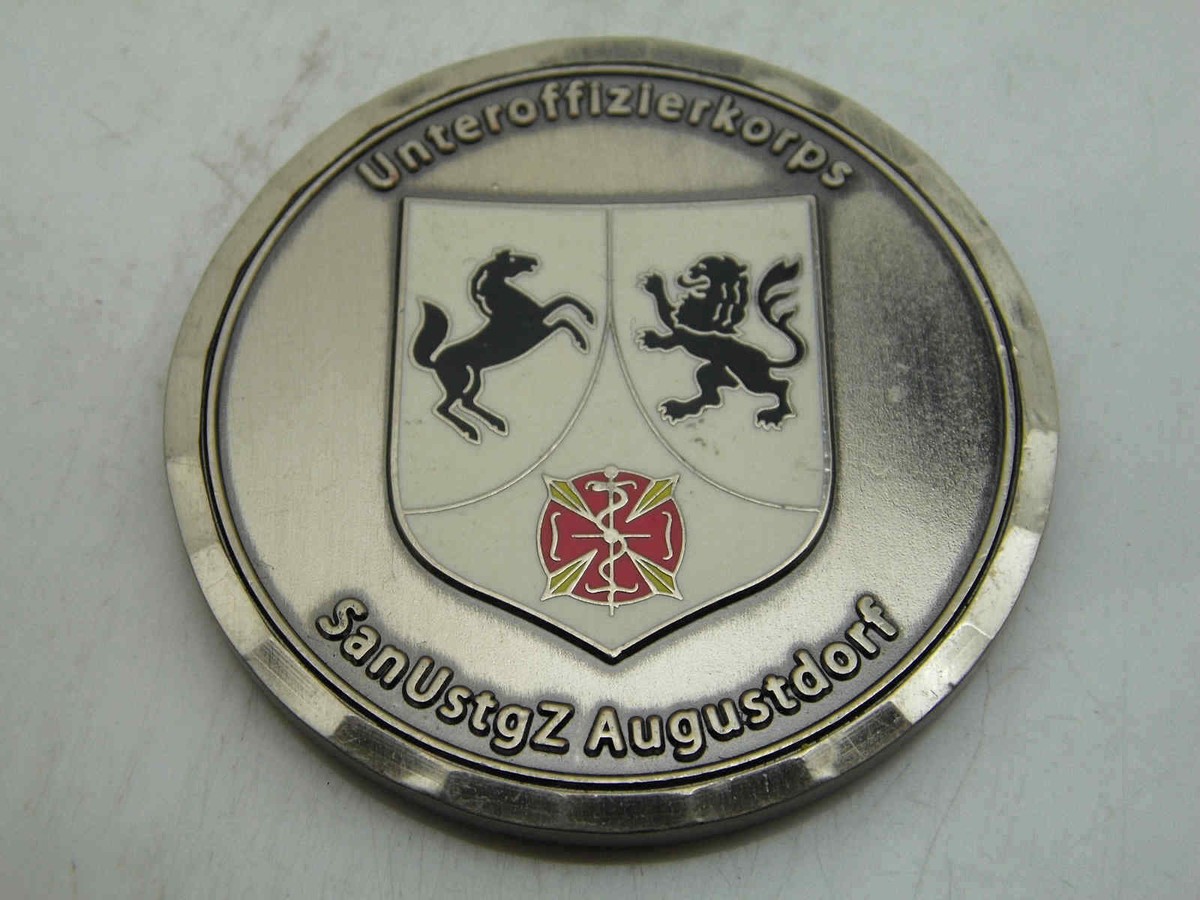 キングスマン バッジ ピンバッジ【紋章=プリンス・オブ・ウェールズ】 Cadogan 90040-XJKB12