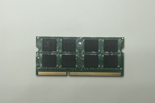 8GB DDR III 1600 MHz S25945C 041600 Laptop Memory Module - Picture 3 of 3