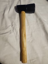 Podłoga z twardego drewna młotek