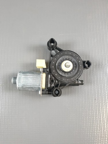 VW GOLF VII 5G1, BQ1, BE1, BE2 Fensterhebermotor vorne links 25185786